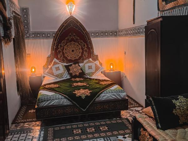 Ryad Zahrat Fes : photo 9 de la chambre chambre lit king-size deluxe