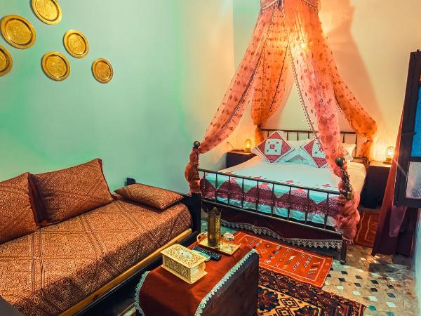 Ryad Zahrat Fes : photo 3 de la chambre chambre double avec salle de bains privative