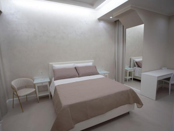 B&B Dolce Sogno : photo 1 de la chambre chambre double avec salle de bains privative