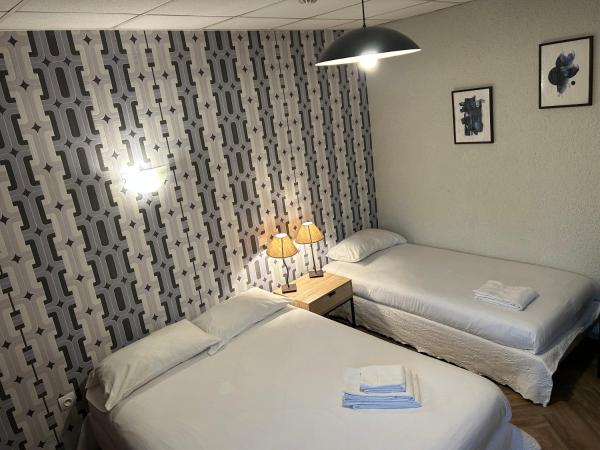 Initial by balladins, Hôtel Broisin : photo 5 de la chambre chambre triple standard