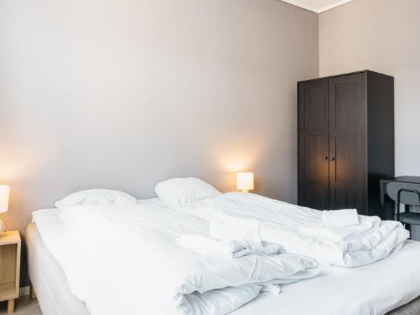 S54 - Private Rooms in the City Center : photo 2 de la chambre chambre triple