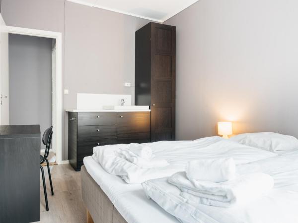 S54 - Private Rooms in the City Center : photo 4 de la chambre chambre triple