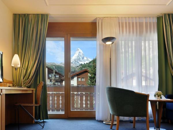 Alpine Hotel Perren : photo 4 de la chambre chambre double deluxe - vue sur mont cervin