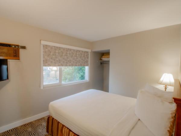 Scott's Inn & Suites : photo 2 de la chambre suite 2 chambres
