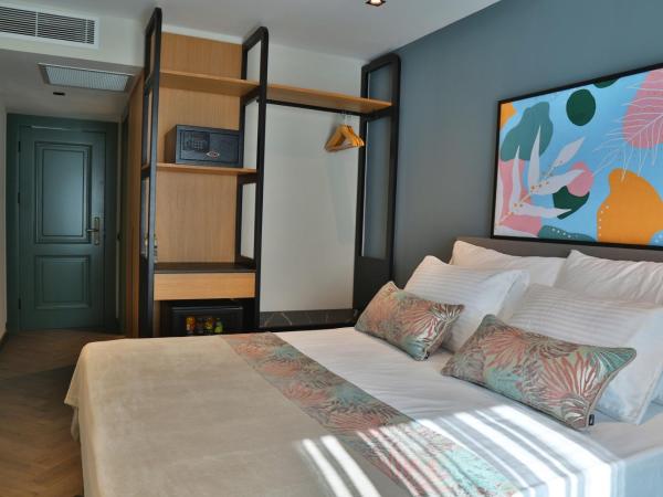 İn The Middle Hotel : photo 10 de la chambre chambre deluxe