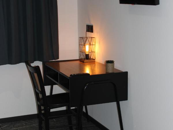 Les AGRIATES : photo 2 de la chambre chambre double deluxe avec douche