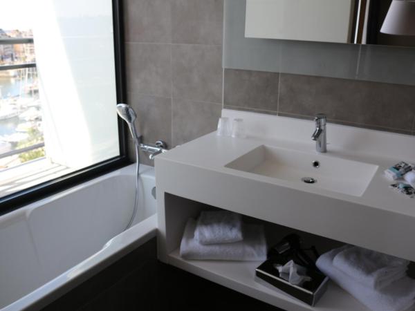 Mercure Cherbourg Centre Port : photo 7 de la chambre chambre double privilège avec balcon