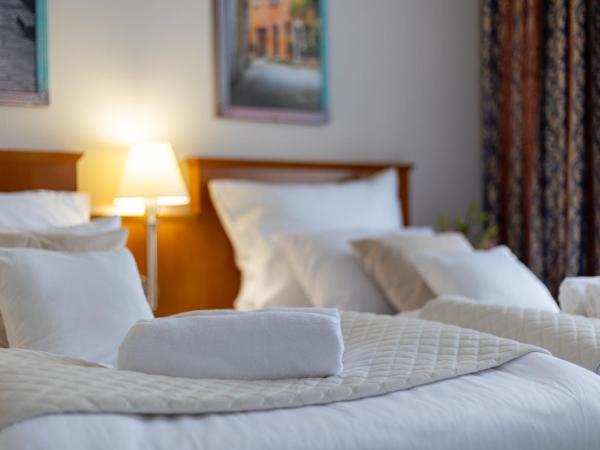 Hotel Sofia by The Railway Station Wroclaw : photo 7 de la chambre chambre lits jumeaux standard