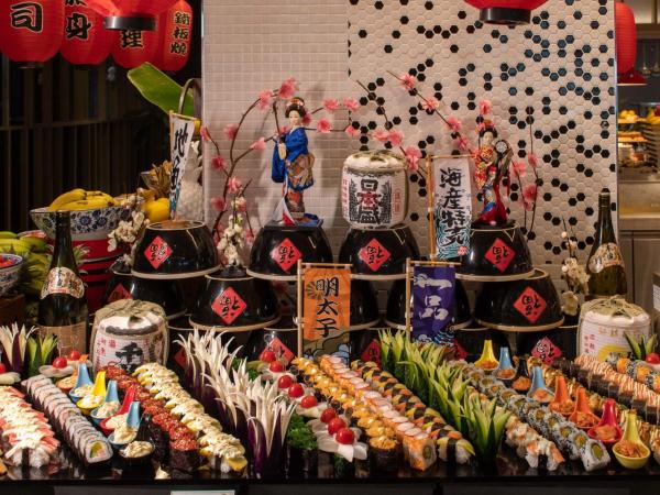 Hard Rock Hotel Shenzhen : photo 4 de la chambre deluxe room family package (including breakfast and buffet dinner for 2 adults and 1 child)