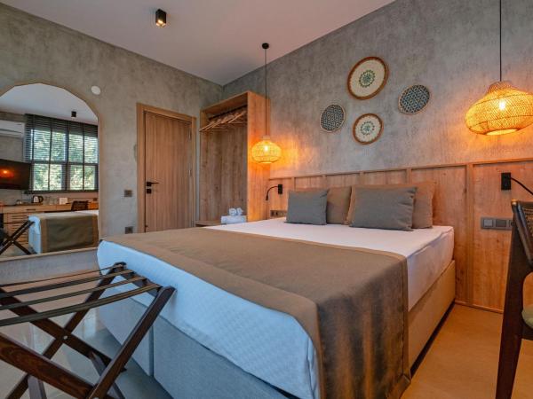 Route Hotel Kaleici - Adult Only (12+) : photo 5 de la chambre suite avec terrasse