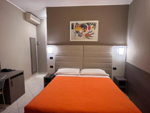 Hotel Parma : photo 3 de la chambre chambre double ou lits jumeaux