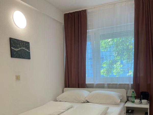 Hotel Starlight : photo 1 de la chambre chambre double Économique