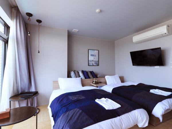 Osaka Hokko Marina HULL : photo 7 de la chambre chambre lits jumeaux deluxe - vue sur mer