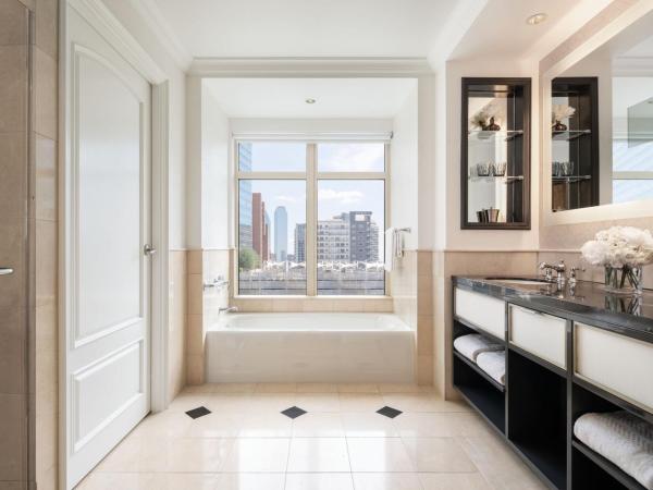 The Ritz-Carlton, Dallas : photo 2 de la chambre chambre d'angle lit king-size