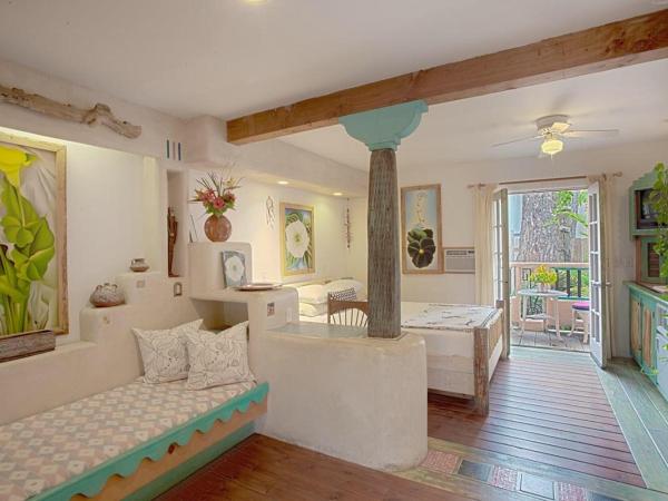 Les Artistes Inn : photo 6 de la chambre chambre lit queen-size avec balcon
