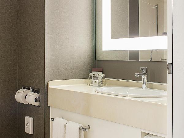 DoubleTree by Hilton Luxembourg : photo 9 de la chambre chambre lits jumeaux