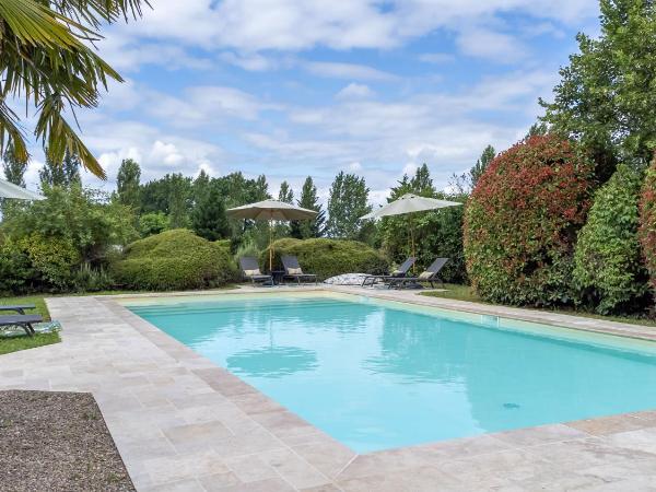 Le Clos Vallis : photo 3 de la chambre suite familiale