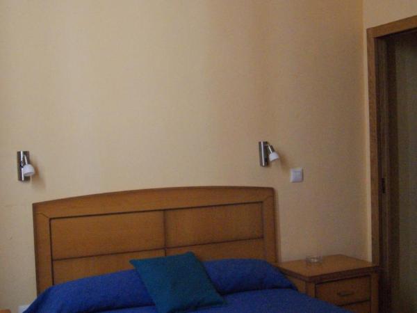 Casa Huésped Magdalena : photo 1 de la chambre chambre double Économique avec salle de bains privative