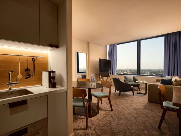 Adina Apartment Hotel Munich : photo 4 de la chambre appartement 2 chambres premier