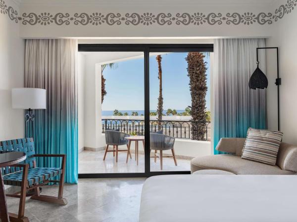 Hilton Los Cabos : photo 1 de la chambre hébergement lit king-size - vue sur jardin côtier