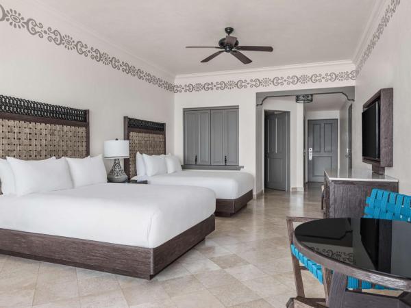 Hilton Los Cabos : photo 2 de la chambre hébergement 2 lits queen-size - vue sur jardin côtier