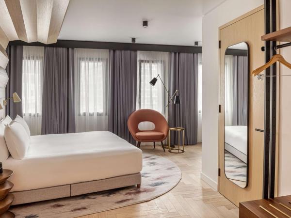 Canopy by Hilton London City : photo 2 de la chambre chambre lit king-size - accessible aux personnes à mobilité réduite