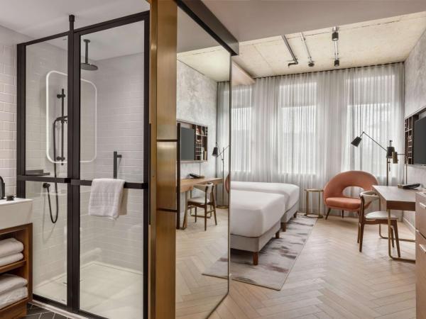 Canopy by Hilton London City : photo 3 de la chambre chambre lits jumeaux