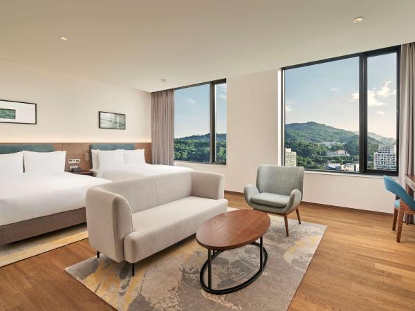 Hilton Garden Inn Seoul Gangnam : photo 6 de la chambre chambre de luxe avec 2 lits doubles
