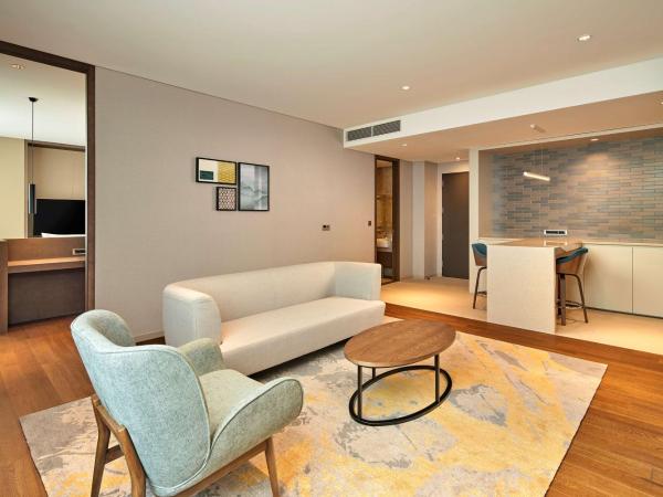 Hilton Garden Inn Seoul Gangnam : photo 2 de la chambre suite premium lit king-size