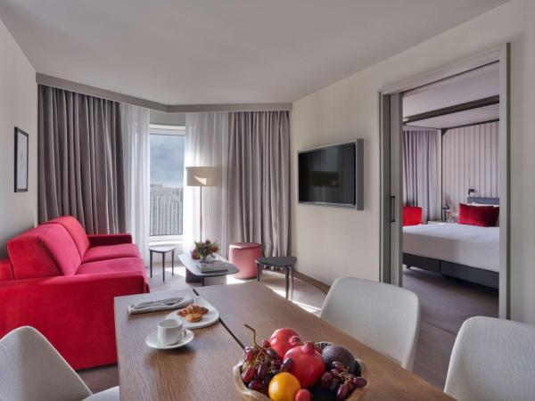 Canopy by Hilton Madrid Castellana : photo 3 de la chambre suite 1 chambre lit king-size