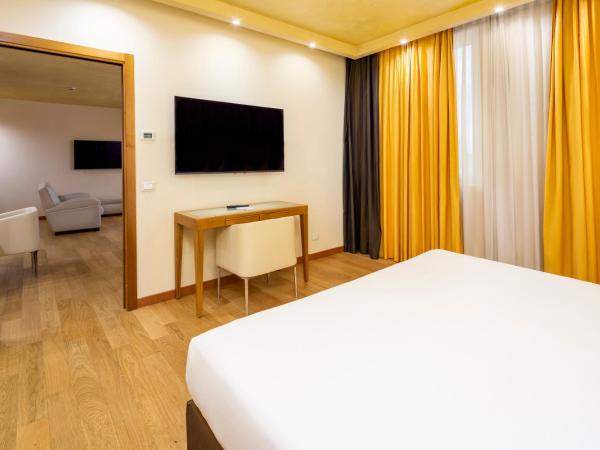 Crowne Plaza Padova, an IHG Hotel : photo 2 de la chambre suite lit king-size