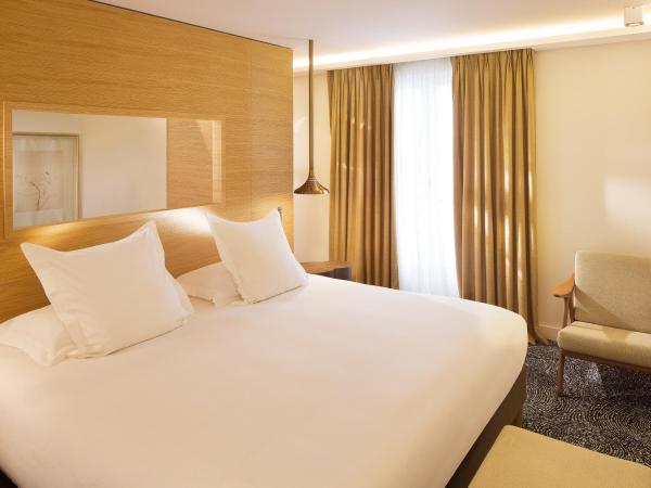 Hotel Marignan Champs-Elysées : photo 6 de la chambre chambre double deluxe