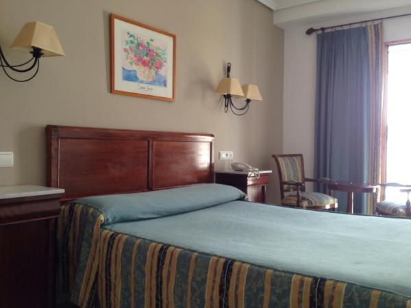 Hotel Maestre : photo 5 de la chambre chambre lits jumeaux