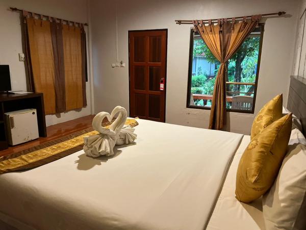 Lanta Nice Beach Resort - SHA Extra Plus : photo 9 de la chambre chambre double ou lits jumeaux standard
