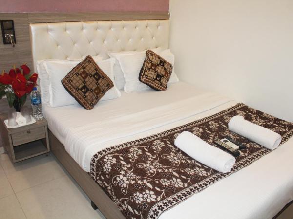 Hotel Golden Arch - NEAR DOMESTIC AIRPORT : photo 5 de la chambre chambre double Économique