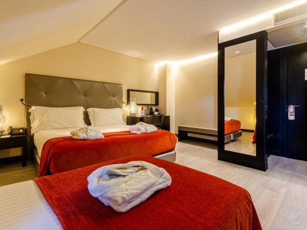 Hotel Santa Justa : photo 7 de la chambre chambre supérieure - vue sur rue