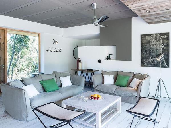 Les lofts de palombaggia : photo 5 de la chambre villa avec piscine privée