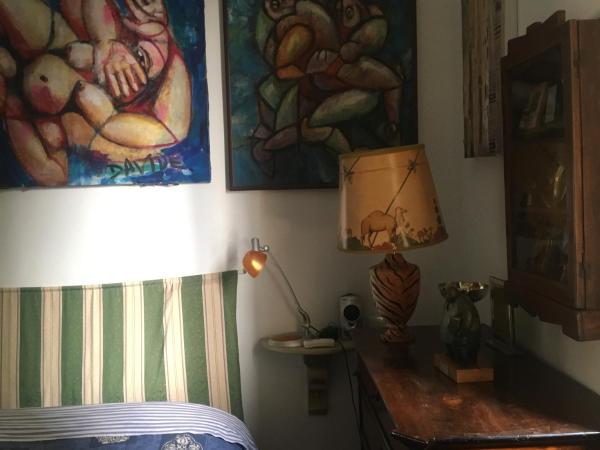 LA CASA DELL'ATTORE : photo 2 de la chambre chambre double avec salle de bains privative