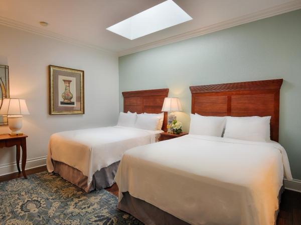 voco St James Hotel, an IHG hotel : photo 1 de la chambre chambre 2 lits queen-size sans fenêtre