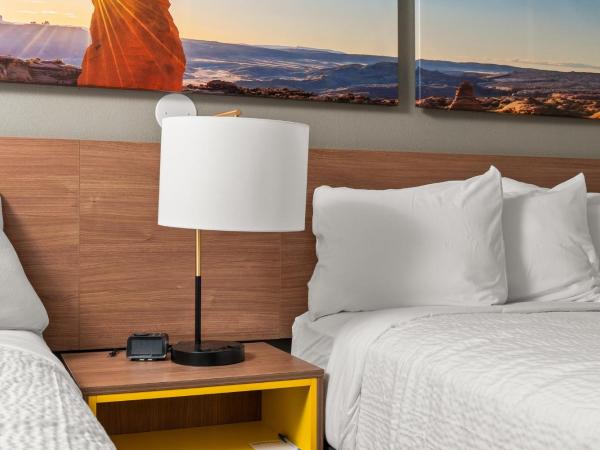 Days-Inn by Wyndham Albuquerque I-25 : photo 7 de la chambre chambre double avec 2 lits doubles - non-fumeurs