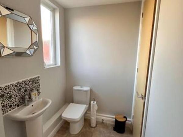 Crystal Home : photo 8 de la chambre chambre double standard avec salle de bains commune