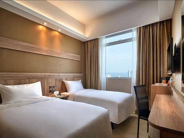 Cititel Express Penang : photo 2 de la chambre chambre lits jumeaux standard
