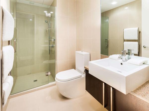 Hilton Lake Taupo : photo 5 de la chambre chambre lit king-size plus