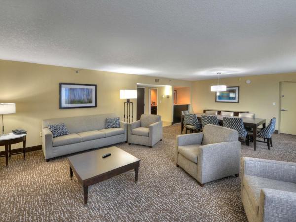 Hilton Orlando/Altamonte Springs : photo 1 de la chambre suite présidentielle lit king-size