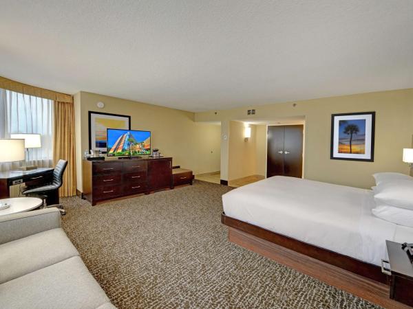 Hilton Orlando/Altamonte Springs : photo 1 de la chambre chambre d'angle lit king-size