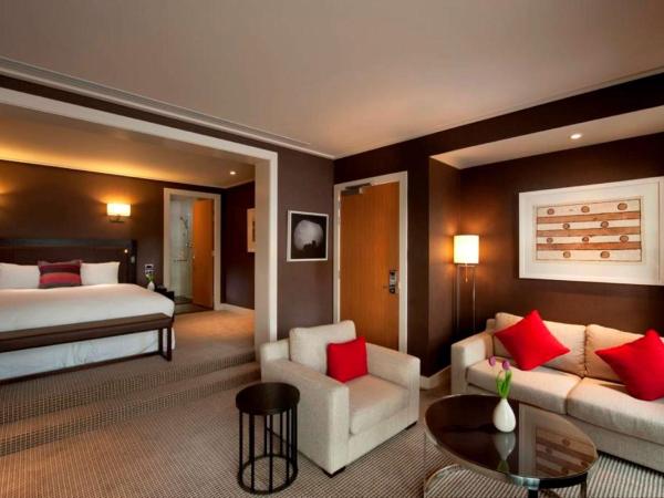Hilton Queenstown Resort & Spa : photo 1 de la chambre chambre lit king-size