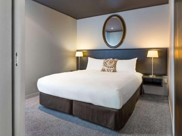 DoubleTree by Hilton Queenstown : photo 4 de la chambre chambre lit king-size