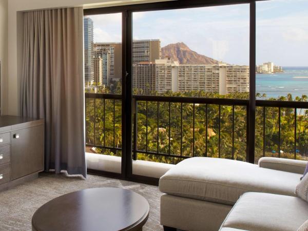 Hilton Hawaiian Village Waikiki Beach Resort : photo 2 de la chambre suite 1 chambre lit king-size tour ali'i
