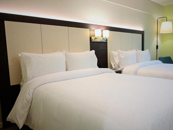 Holiday Inn Express Rosario, an IHG Hotel : photo 6 de la chambre chambre double avec 2 lits doubles
