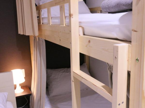 Hotel Links Dobutsuenmae : photo 1 de la chambre chambre triple avec douche